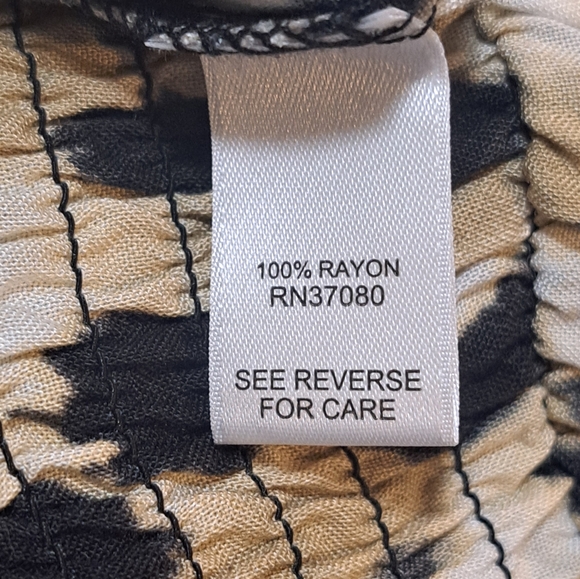 Cato Leopard Print Peplum Top - Picture 5 of 7